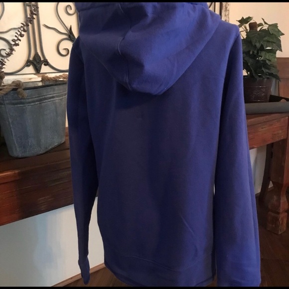 North Face Hoodie - Picture 3 of 6